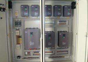 Tủ điện điều khiển 08