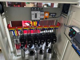 Nhà Phân Phối Tủ Điện Tụ Bù Giá Tốt, Chất Lượng Uy Tín