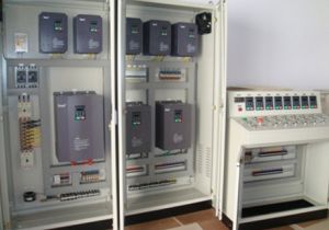 Tủ điện điều khiển 01